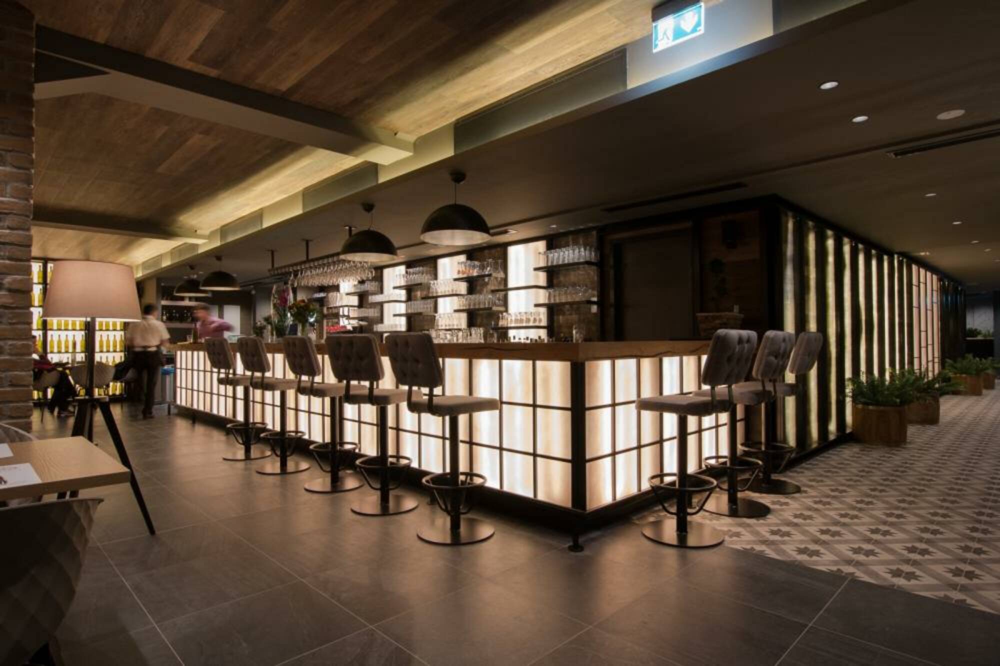 / THISEAS RESTAURANT